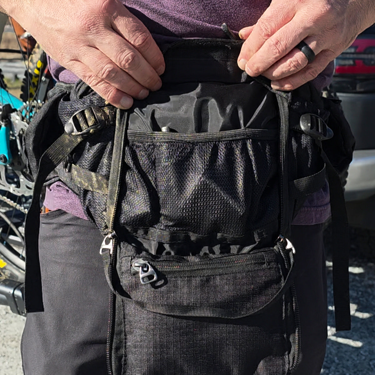 HALO 1.5 // DAY HIP PACK // BLK