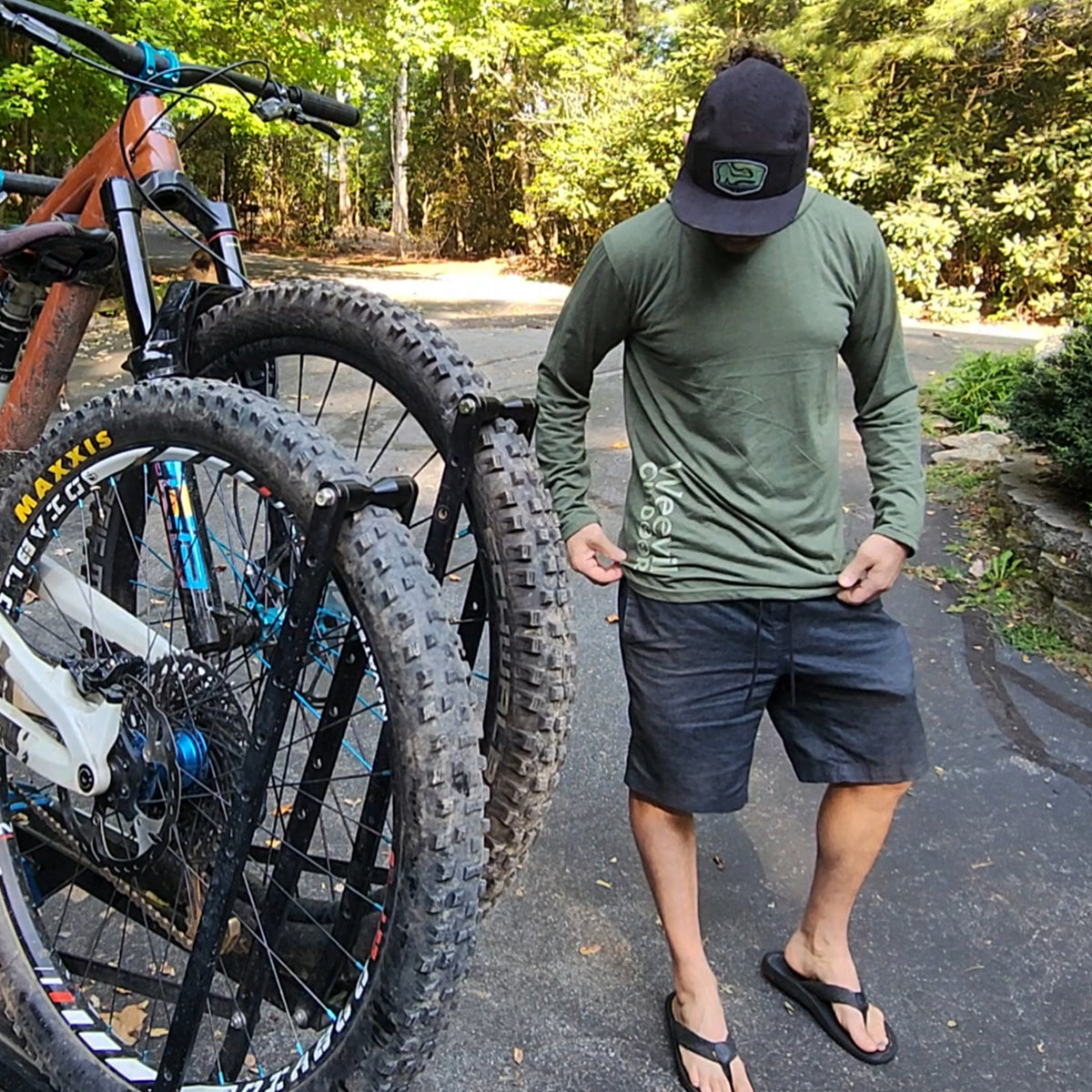 EVERYTHING HOODIE // SAGE