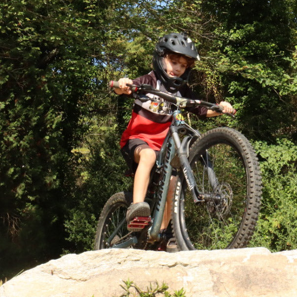 SKULL CAMPFIRE JERSEY // YOUTH