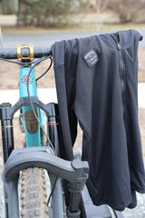 FLOW ZIP HOODIE // BLK