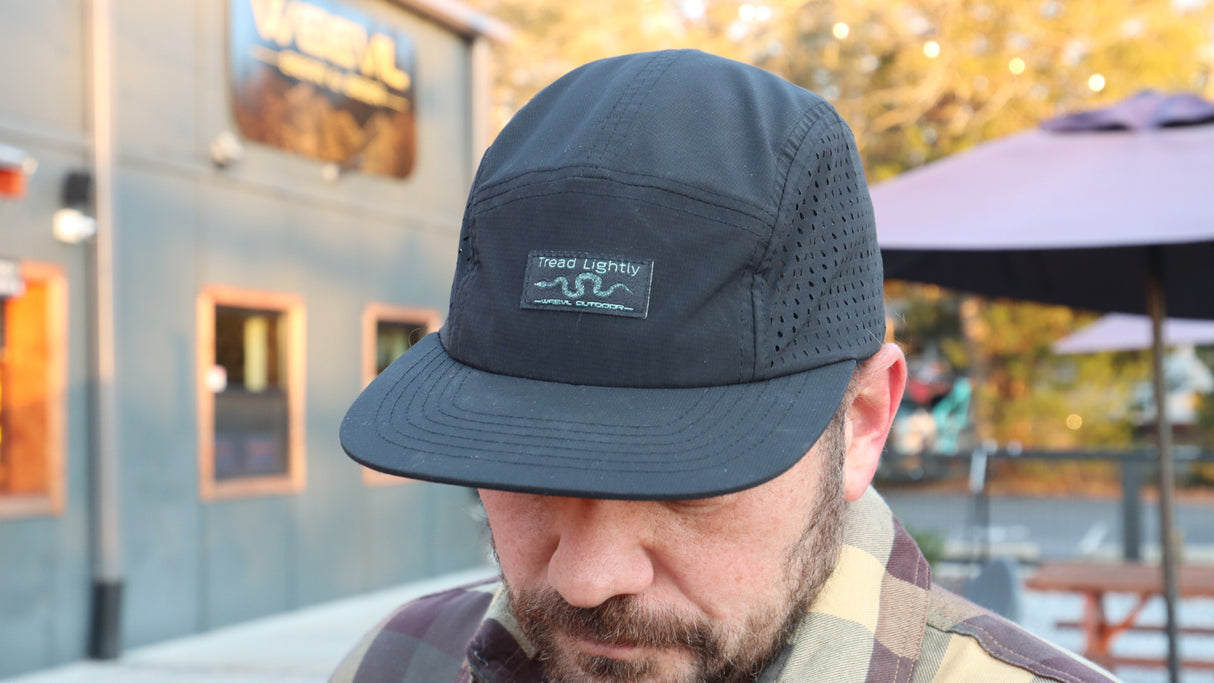 TREAD LIGHTLY CAMPER  // BLACK